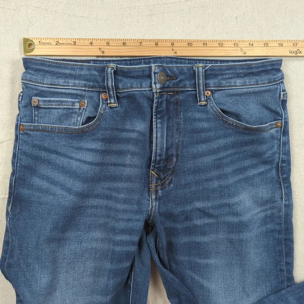 American Eagle Outfitters have mail via